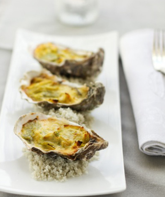 Huîtres gratinées à la fondue de poireaux