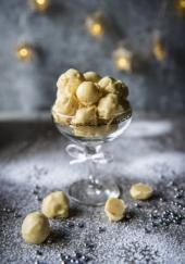 Truffes au chocolat blanc et à la noix de coco