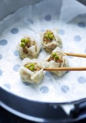 Siu maï : Bouchées vapeur poulet, crevettes, champignons et petits pois