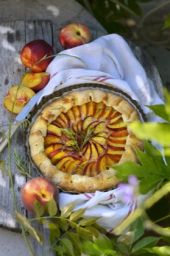 Tarte rustique aux nectarines