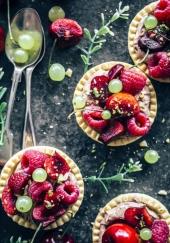 Tartelette aux fruits rouges et crème au chocolat