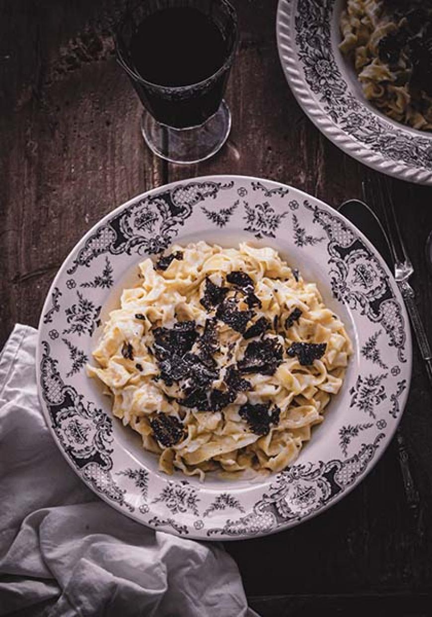 Tagliatelles à la crème de pecorino et aux truffes