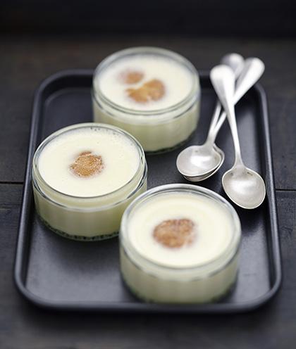 Panna cottas aux amarettis