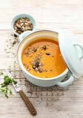 Soupe d&#039;automne à la citrouille et à la pomme