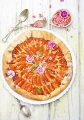 Tarte rustique aux abricots et aux pralines