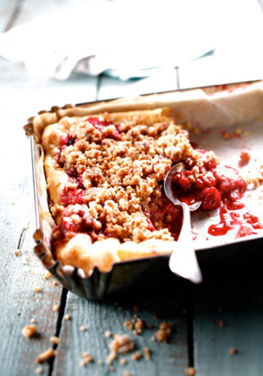 Tarte framboise rhubarbe façon crumble