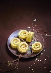 Gâteau roulé au saumon et à l&#039;aneth
